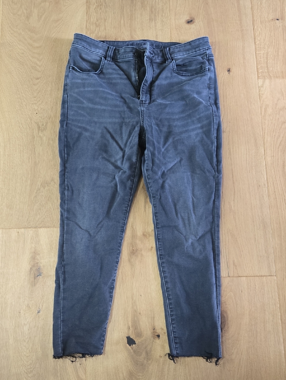 American Eagle Jeans 14 Skinny Black Gray